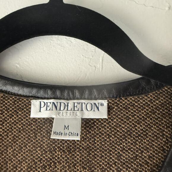 Pendleton Sweater Medium Brown Black Plaid Wool Leather Trim Petite Equestrian - Picture 4 of 8